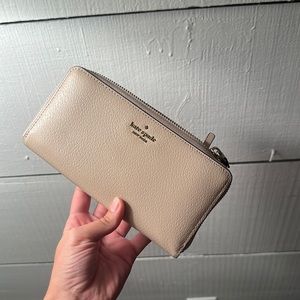 Brand New Kate Spade Wallet